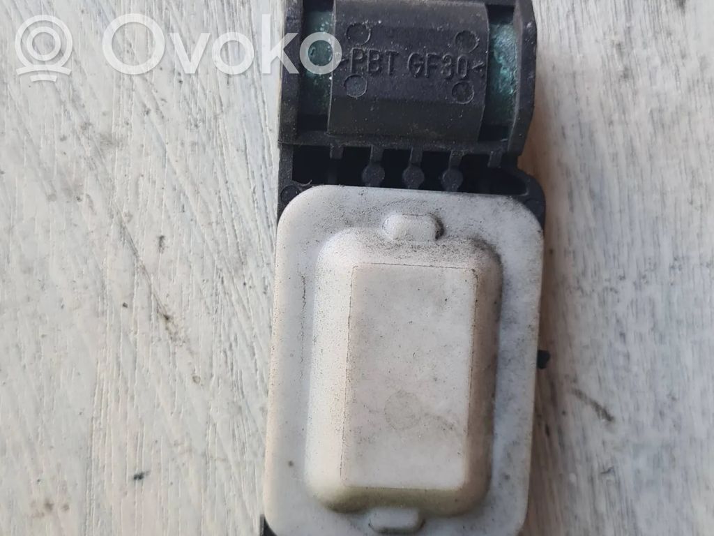Nissan Micra Czujnik uderzenia Airbag 