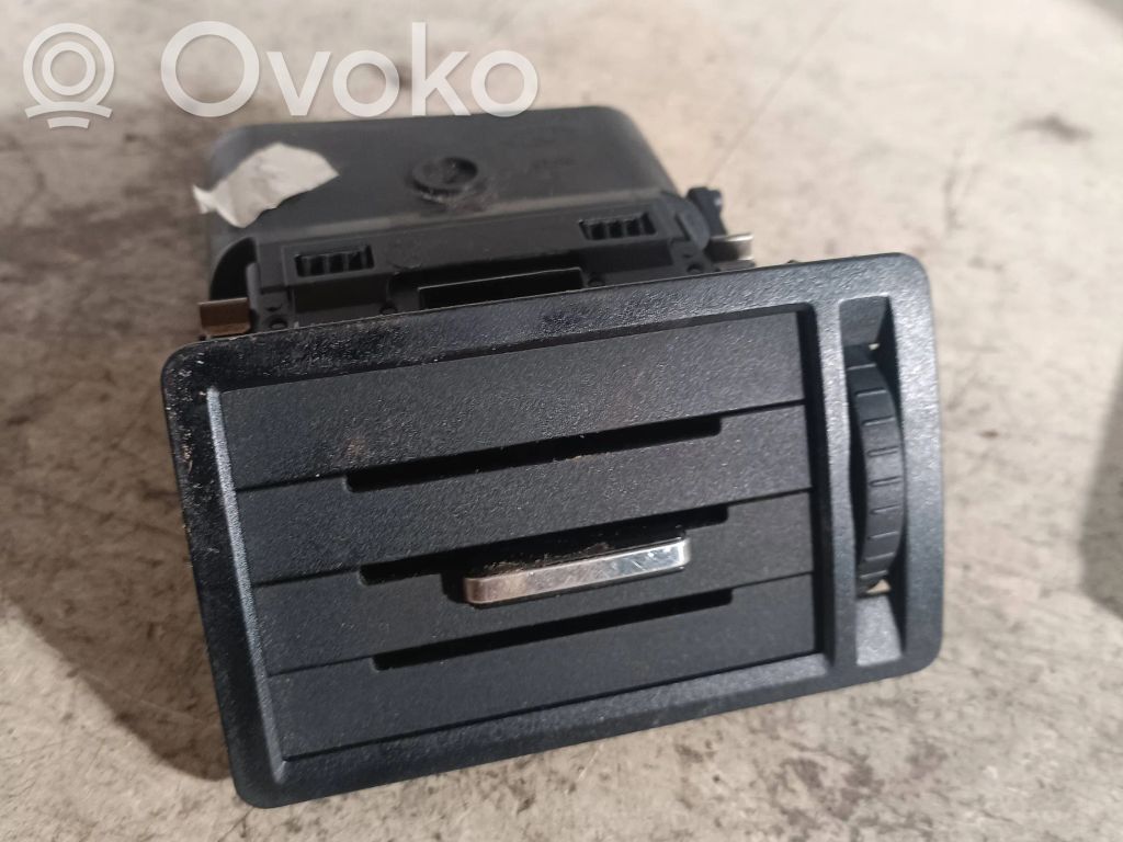 Ford C-MAX I Šoninės oro grotelės 