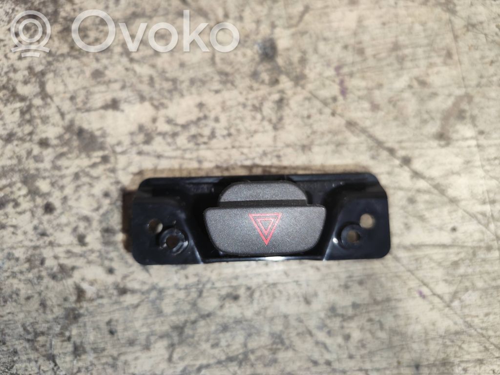 Ford Fiesta Hazard light switch 