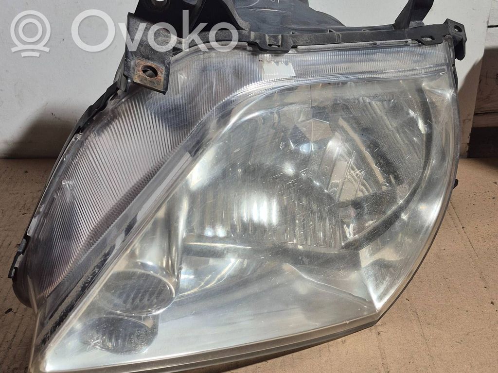Headlight/headlamp   P2018,90733100
