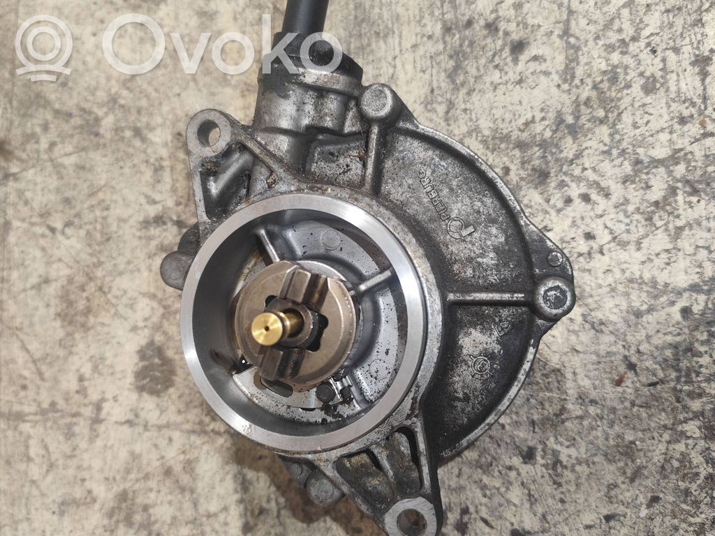 Audi A6 S6 C6 4F Vacuum pump 