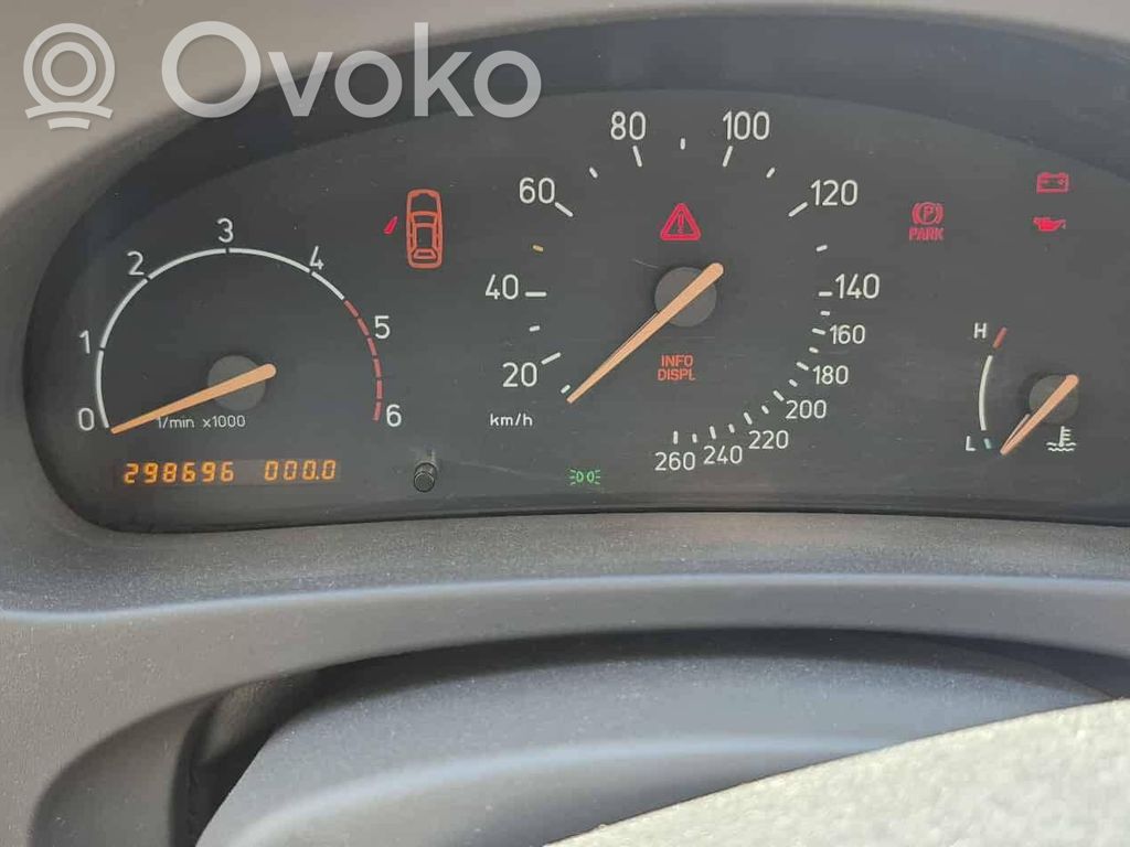 Saab 9-5 Spidometrs (instrumentu panelī) 