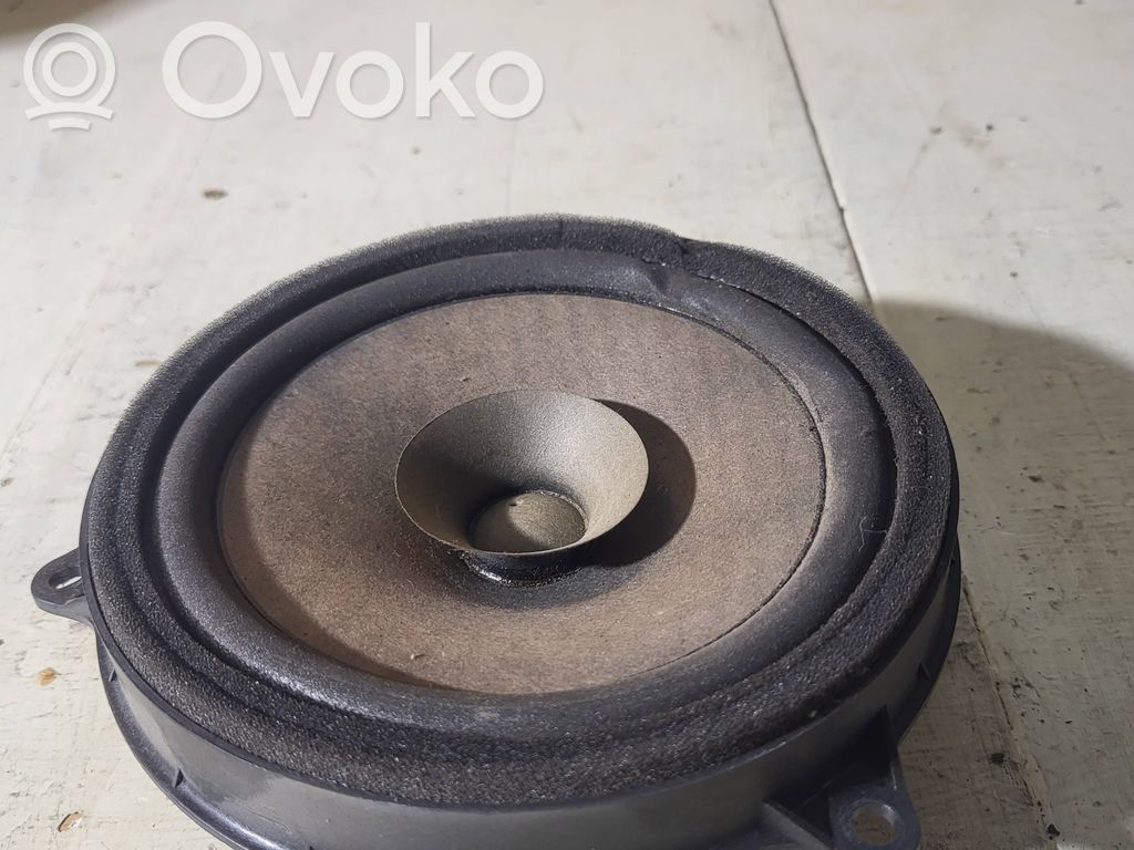 Mazda 2 Front door speaker 