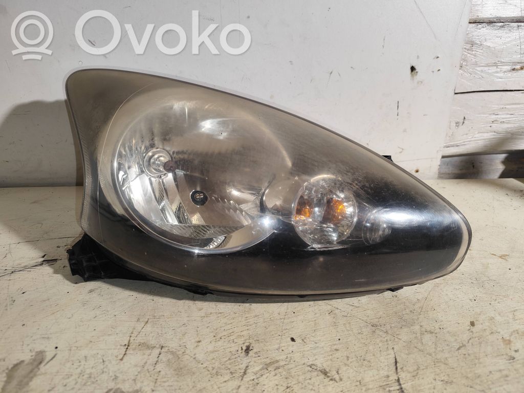 Toyota Aygo AB10 Scheinwerfer 