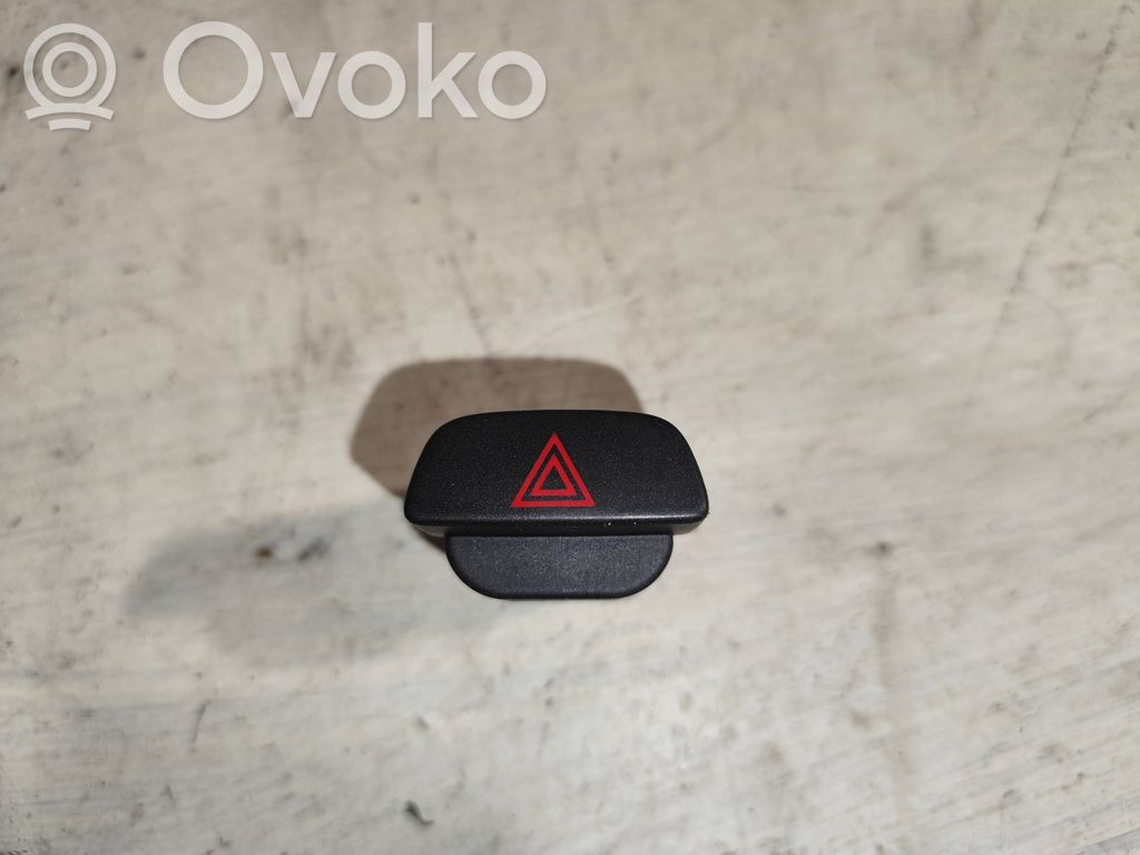 Ford Focus Hazard light switch 