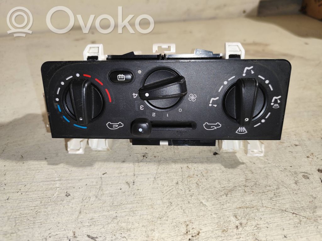 Citroen C3 Pluriel Climate control unit 