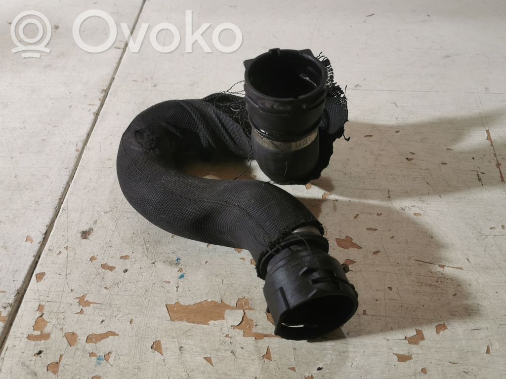 Audi A6 S6 C6 4F Engine coolant pipe/hose 