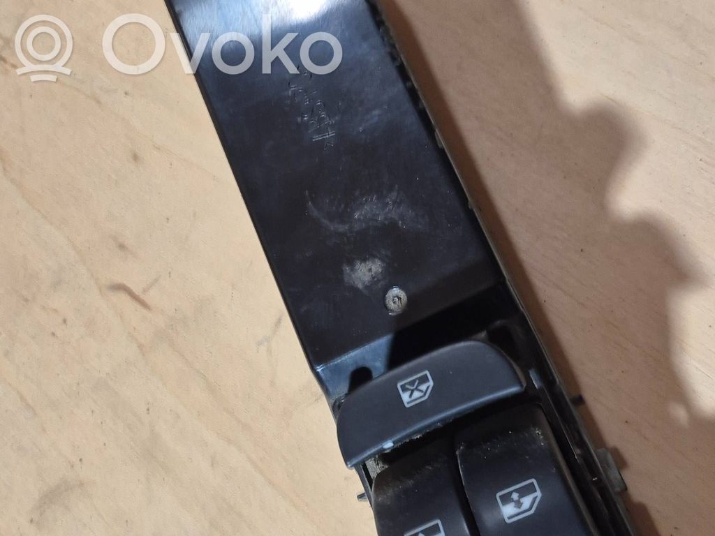Saab 9-3 Ver1 Electric window control switch 