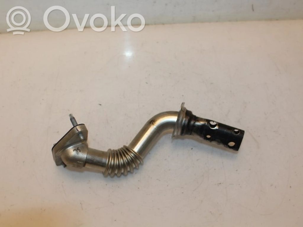 EGR-linjan letku   BK2Q9E470CA,BK2Q9E470CA