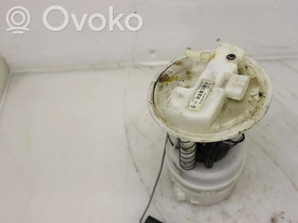 Renault Twingo II Bomba interna de combustible 
