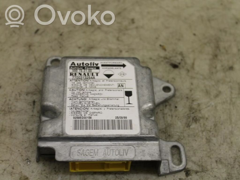 Renault Master II Airbag control unit/module 