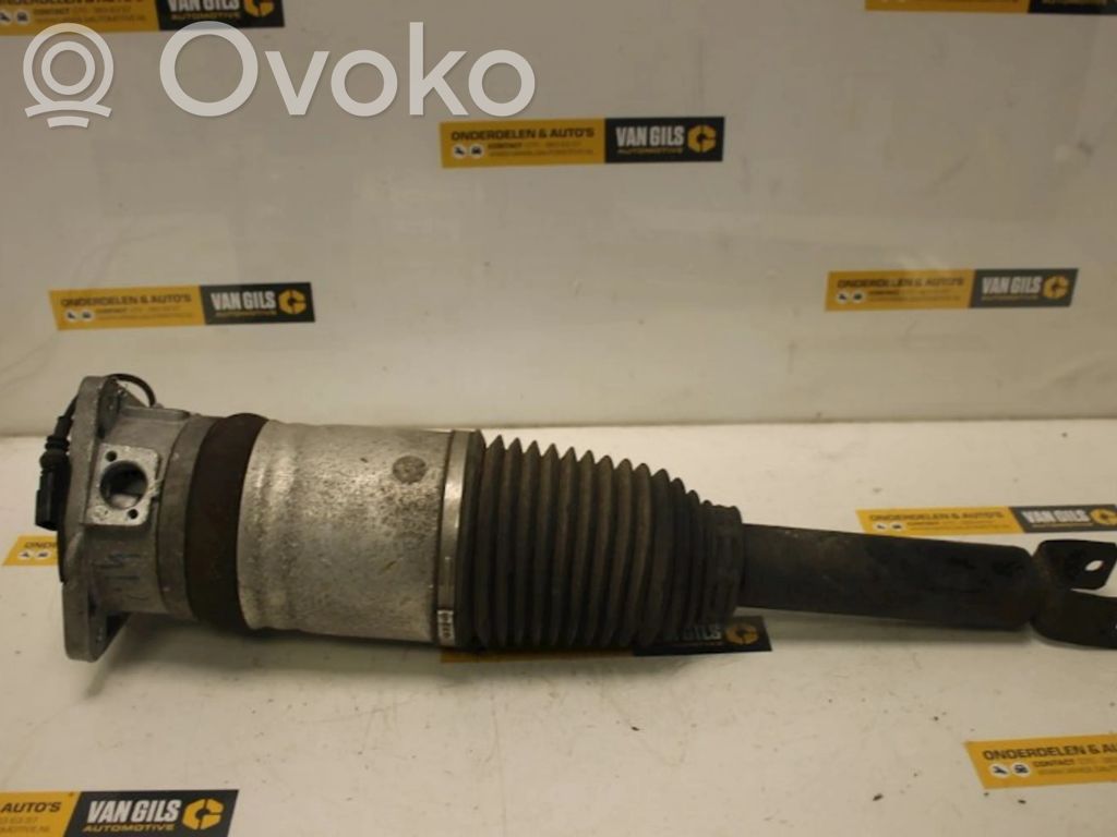 Audi A8 S8 D3 4E Takaiskunvaimennin kierrejousella 