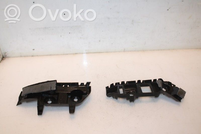 Volkswagen Polo VI Uchwyt / Mocowanie zderzaka tylnego 