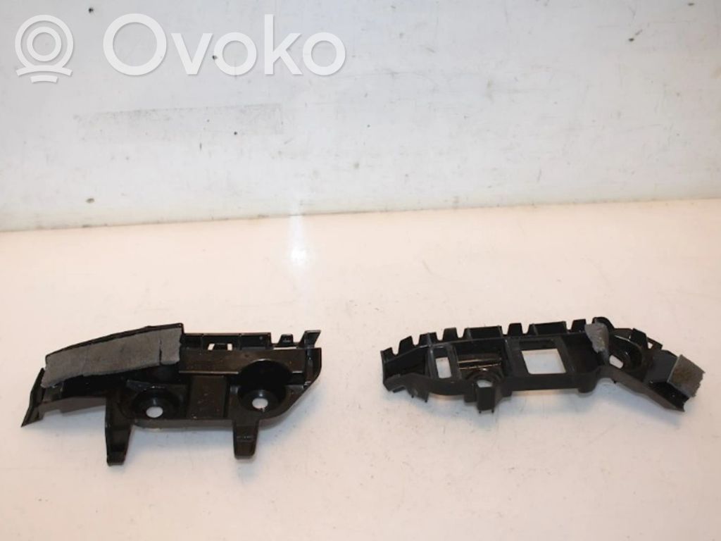 Volkswagen Polo VI Uchwyt / Mocowanie zderzaka tylnego
