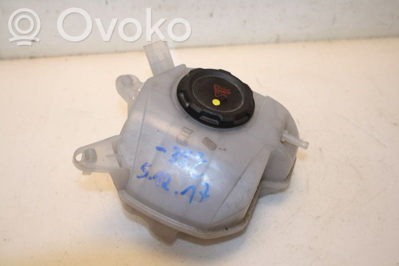 Volkswagen Polo VI Vase d'expansion / réservoir de liquide de refroidissement