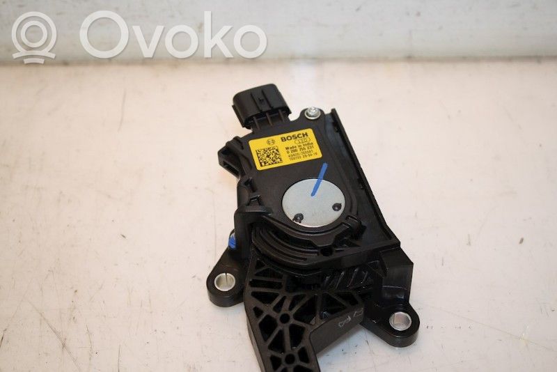 Suzuki Celerio Gaspedal
