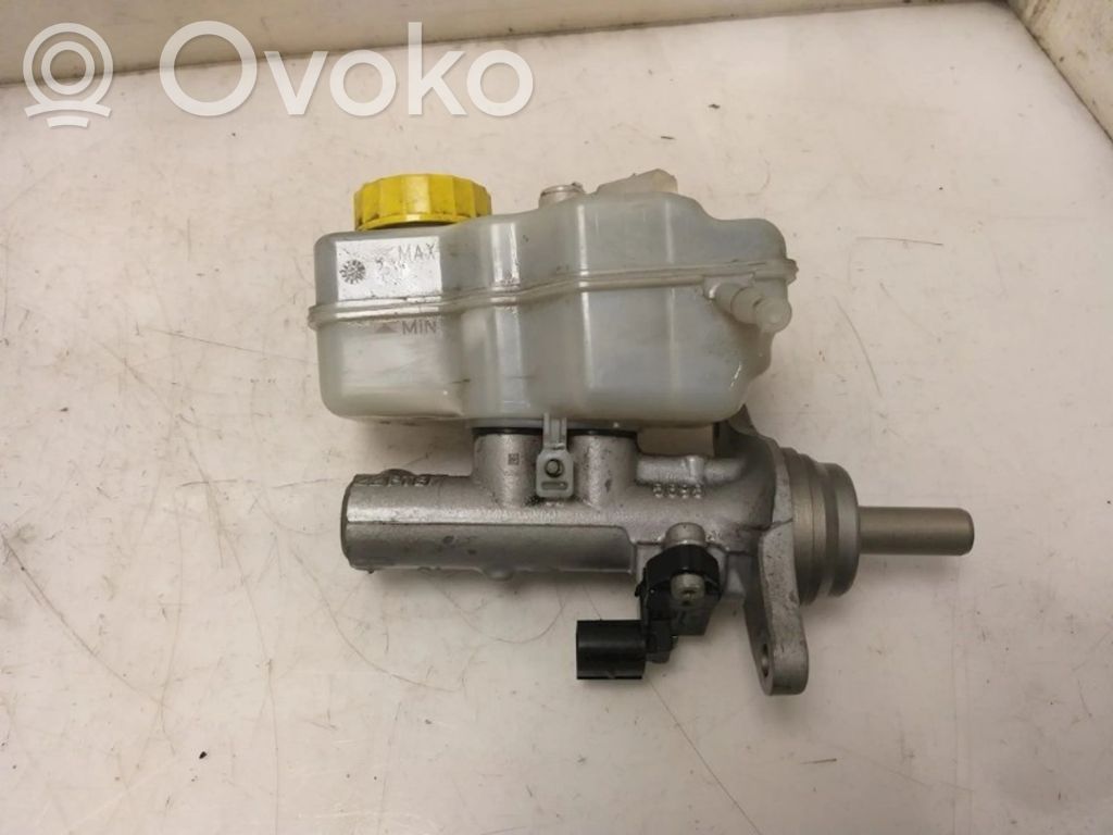 Pompă centrală de frână   6R0611301A,6R0611301A