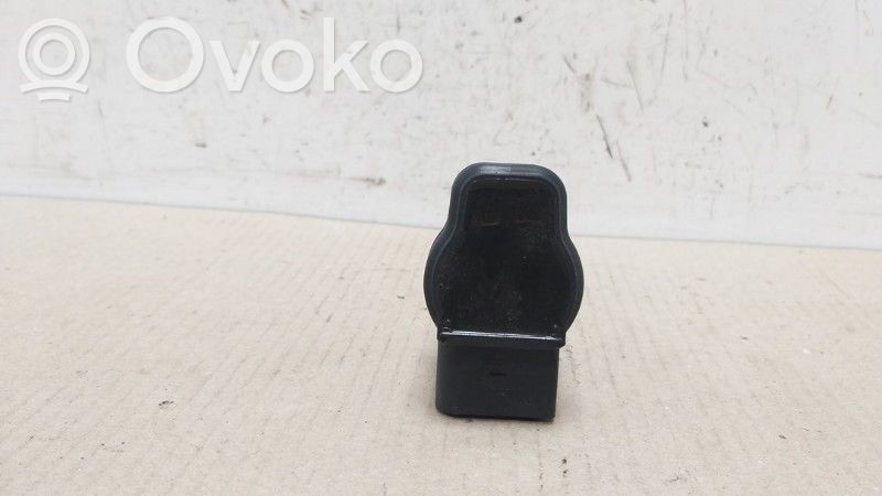Volkswagen Golf V Bobina di accensione ad alta tensione 