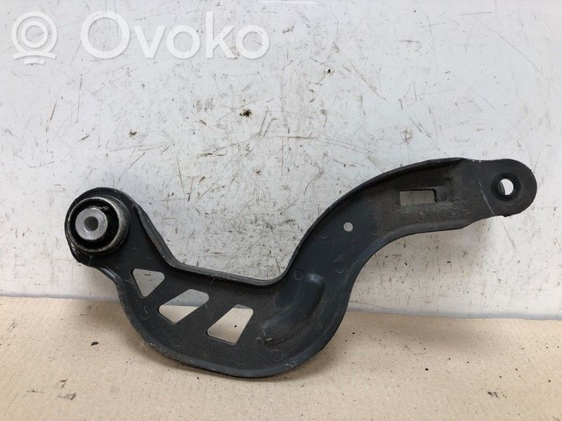 Mercedes-Benz B W246 W242 Querlenker Achsschenkel hinten 