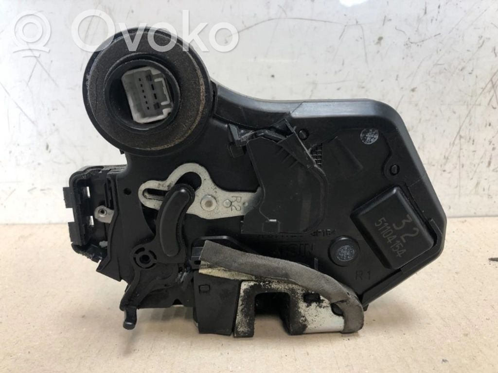 Daihatsu Sirion Cablu deschidere ușă spate