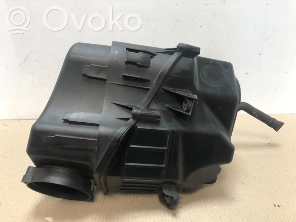 Air filter box   059133823E,4E0129620E,059133823E,4E0129620E