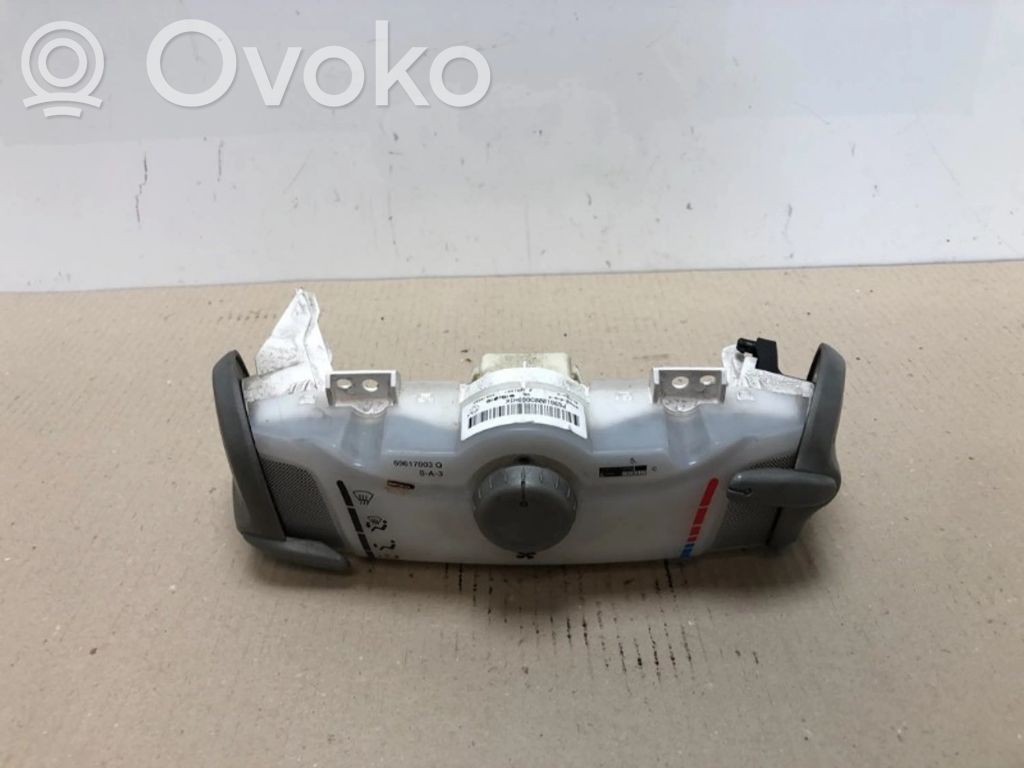 Toyota Aygo AB10 Centralina del climatizzatore 