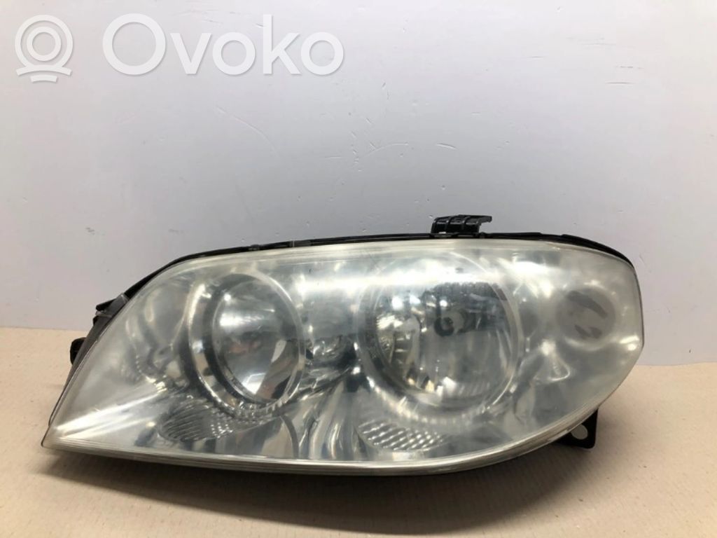 Fiat Punto (188) Phare frontale 
