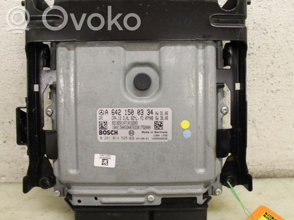 Mercedes-Benz E W213 Engine control unit/module 