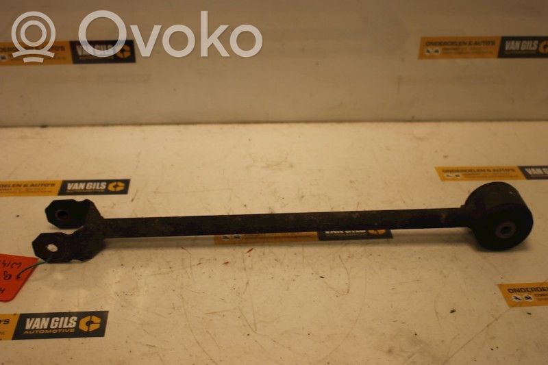 Hyundai Tucson JM Brazo de suspensión trasero