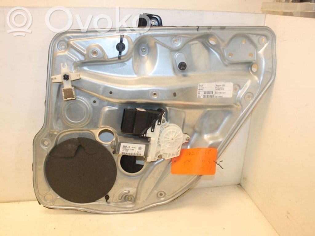 Volkswagen Golf IV Regulador manual de la ventanilla trasera