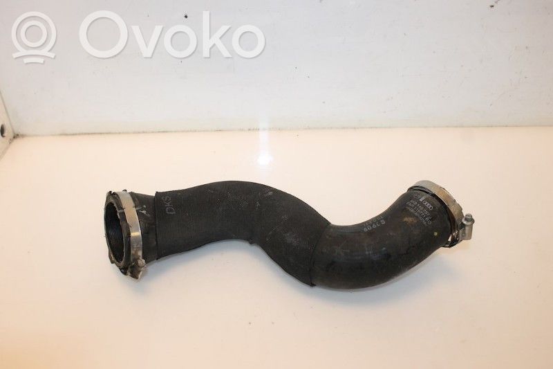 Audi A4 S4 B8 8K Schlauch / Leitung Ladeluftkühler