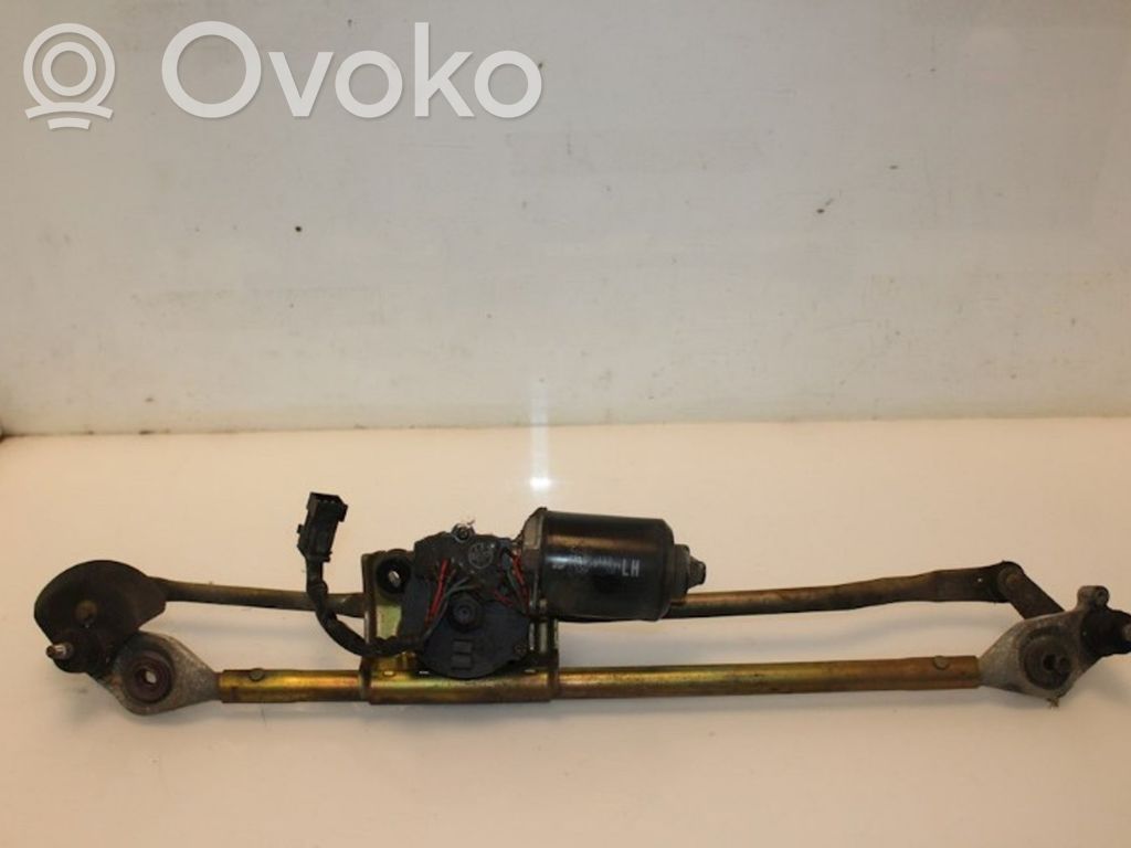 Saab 900 Tiranti e motorino del tergicristallo anteriore 