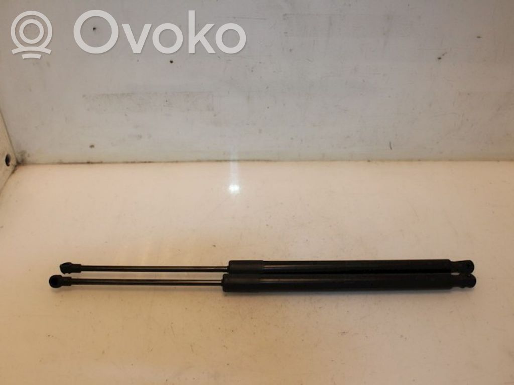 Volkswagen Golf VI Vérin de capot arrière