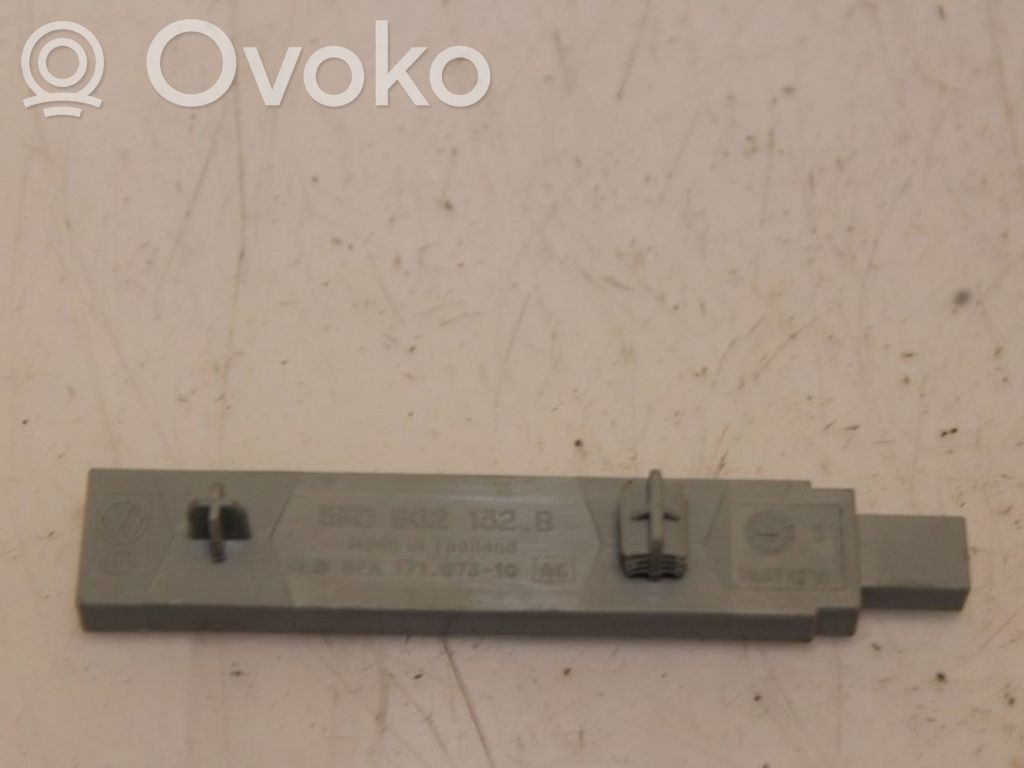Volkswagen Golf VI Antenă radio 