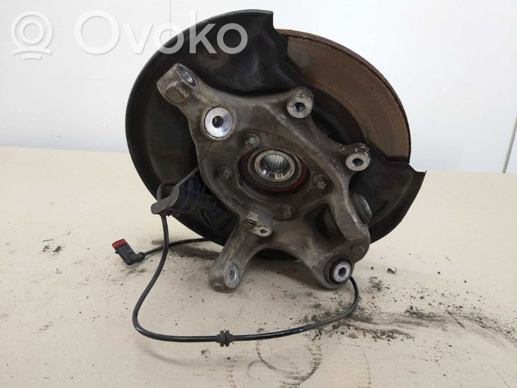 Mercedes-Benz C W204 Achsschenkel hinten