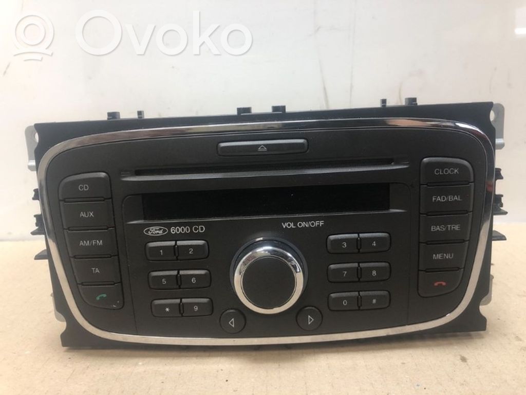 Ford Focus Panel / Radioodtwarzacz CD/DVD/GPS 