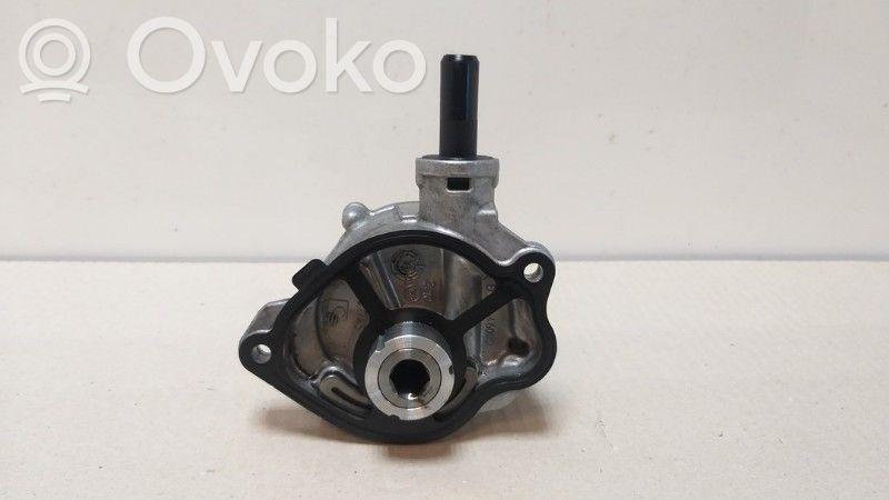 Mercedes-Benz B W246 W242 Alipainepumppu
