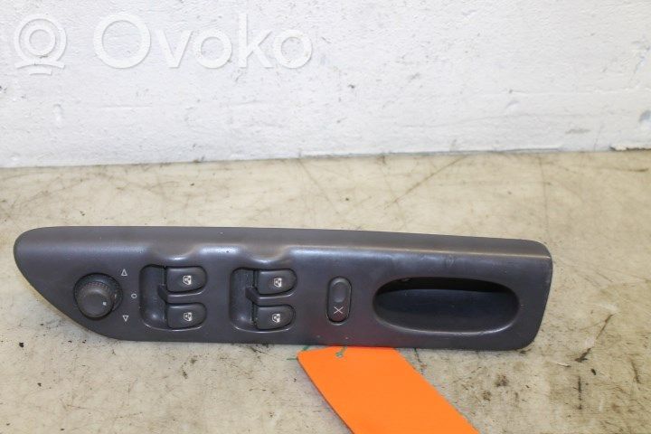 Renault Espace III Przyciski szyb 