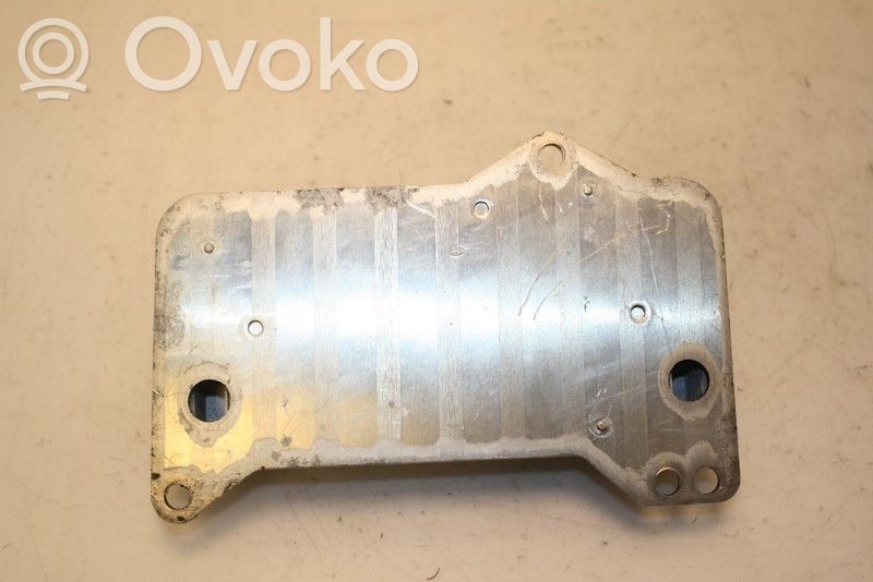 Volkswagen Cross Touran II Radiatore dell’olio del motore 