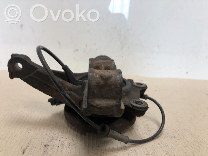 Volkswagen Polo Achsschenkel vorne
