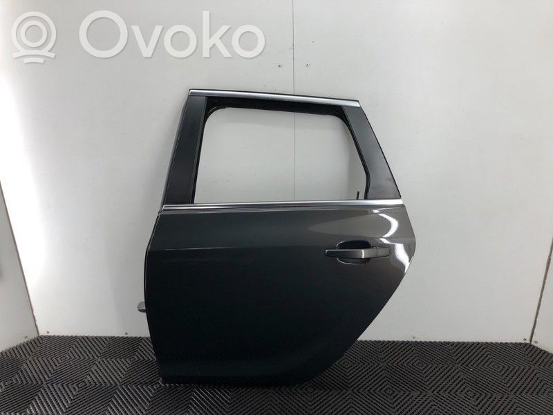 Opel Astra J Puerta trasera 
