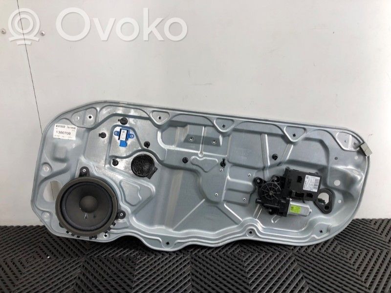 Volvo C30 Regulador manual de la ventanilla delantera 
