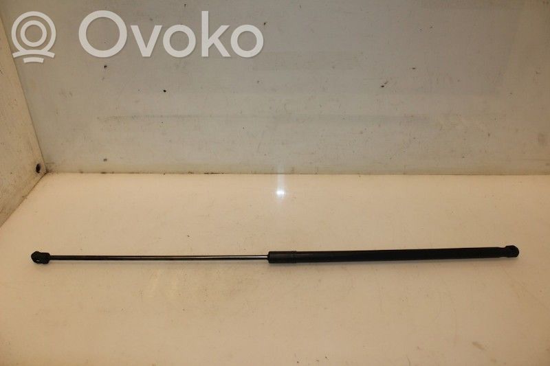 Volkswagen Golf VII Halterung Motorhaube