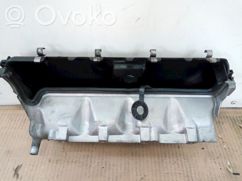 Moottorin koppa   8200397653,8200397653
