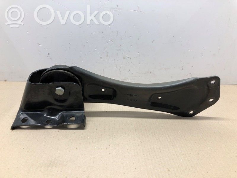 Mercedes-Benz B W247 Braccio di controllo sospensione posteriore