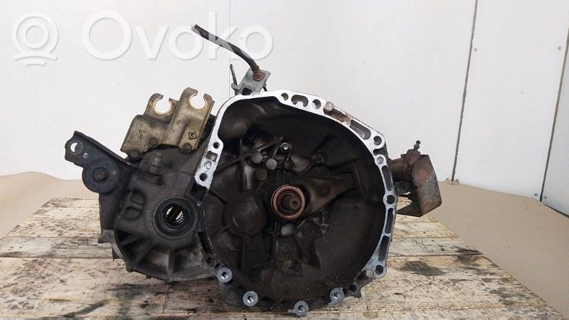 Toyota Yaris Cutie viteze manuală cu 5 trepte 
