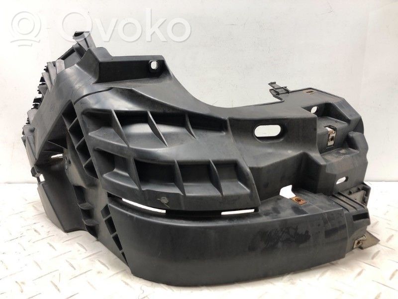 Opel Vivaro Suport montare bară spate 