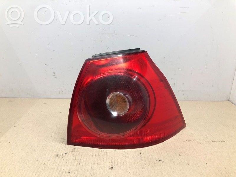 Volkswagen Golf V Lampă spate în caroserie 