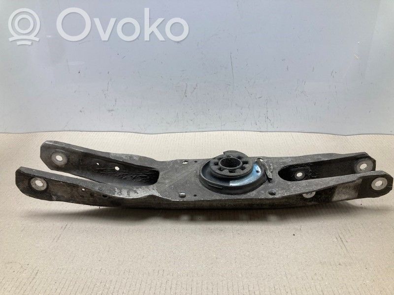 Mercedes-Benz B W247 Braccio di controllo sospensione posteriore