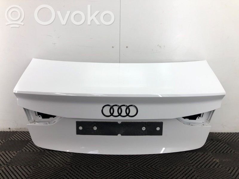 Audi A3 S3 8V Couvercle de coffre 